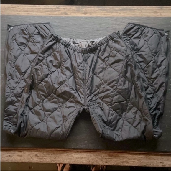 All Saints] Black Grey Quilted Padded Double sides Ski Snowboard Pants Joggers - Picture 2 of 16